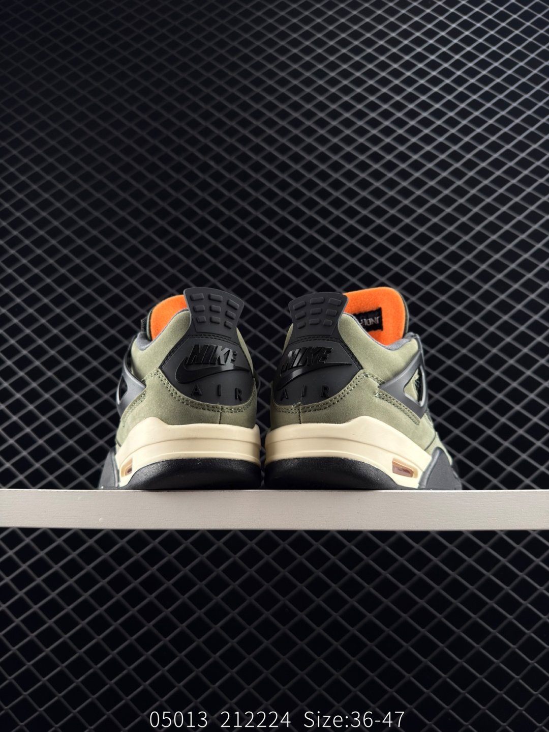 Nike Air Jordan 4 Retro